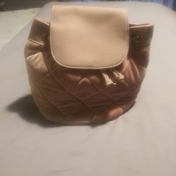 Cross-body bag - Picture 2 of 5